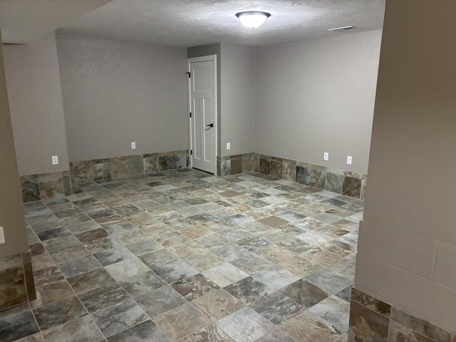 N1647 Lincoln AVENUE, Lake Geneva, WI 53147