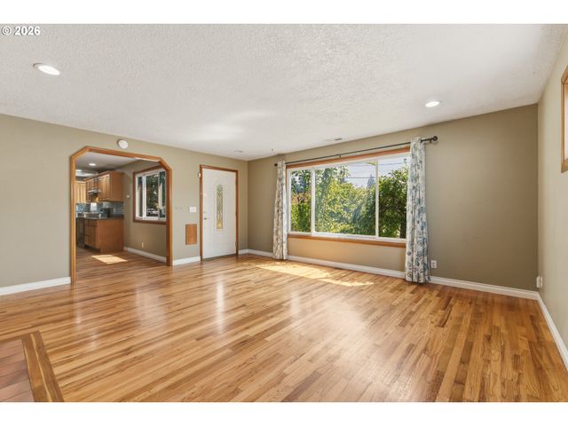 1515 Ne 118TH Ave, Portland, OR 97220