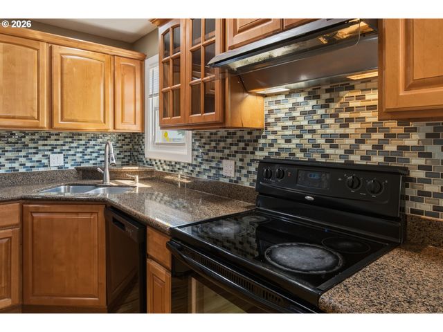 1515 Ne 118TH Ave, Portland, OR 97220