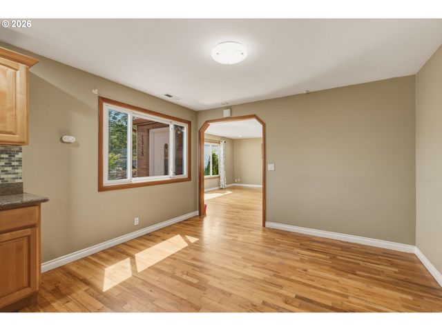 1515 Ne 118TH Ave, Portland, OR 97220
