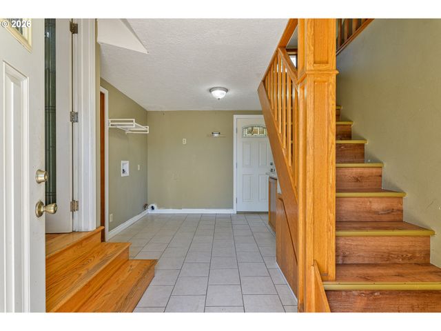 1515 Ne 118TH Ave, Portland, OR 97220