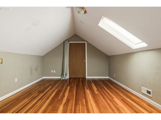 1515 Ne 118TH Ave, Portland, OR 97220
