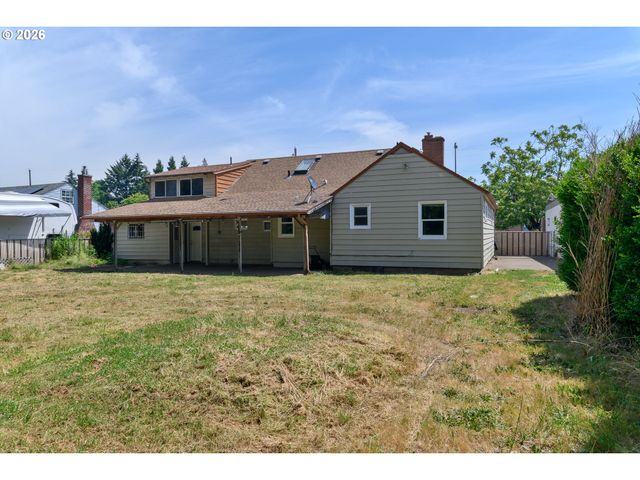 1515 Ne 118TH Ave, Portland, OR 97220