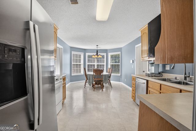 261 Amanda Drive, Macon, GA 31216