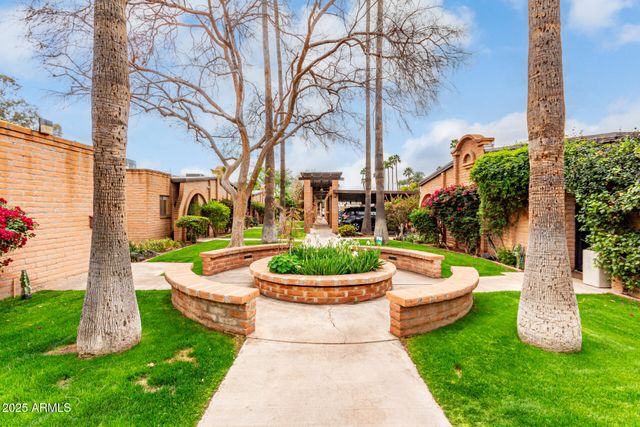 3046 N 32ND Street 328, Phoenix, AZ 85018