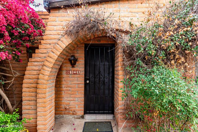 3046 N 32ND Street 328, Phoenix, AZ 85018