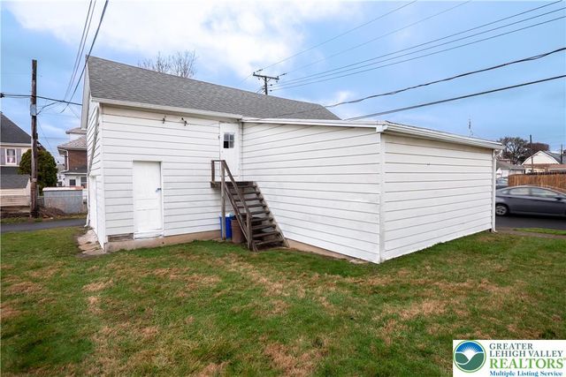 2401 Birch Street, Wilson Boro, PA 18042