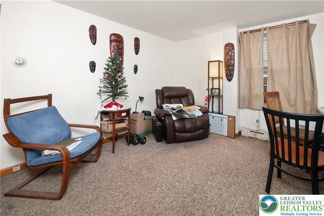 2401 Birch Street, Wilson Boro, PA 18042