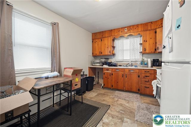 2401 Birch Street, Wilson Boro, PA 18042