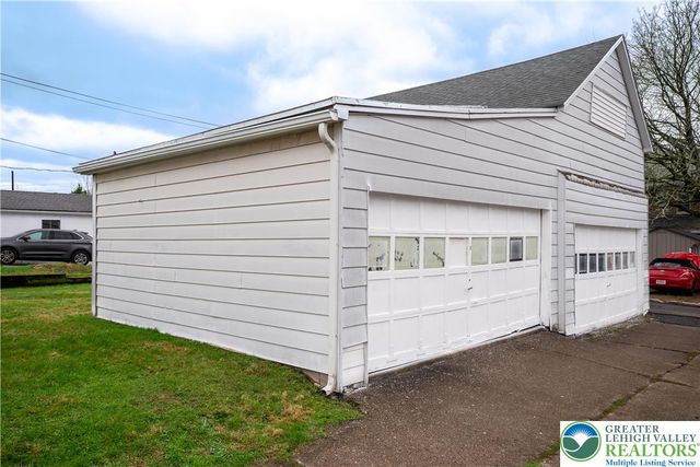 2401 Birch Street, Wilson Boro, PA 18042