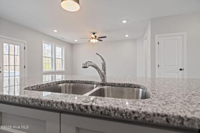 3812 Ramblewood Hill Drive W, Wilson, NC 27893