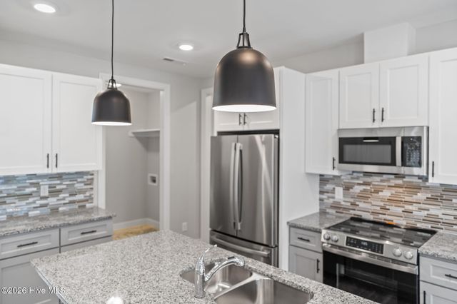 3812 Ramblewood Hill Drive W, Wilson, NC 27893