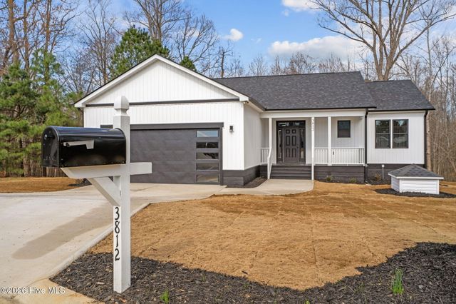 3812 Ramblewood Hill Drive W, Wilson, NC 27893