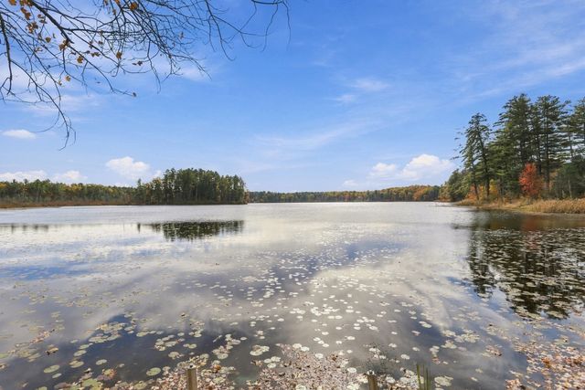 716 Martins Pond Rd, Groton, MA 01450