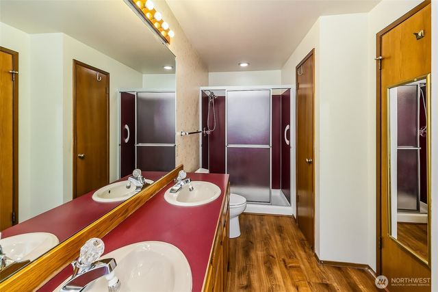 20832 88th Place W, Edmonds, WA 98026