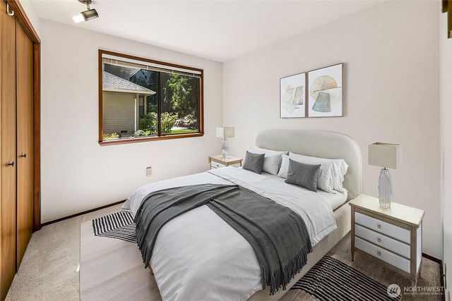 20832 88th Place W, Edmonds, WA 98026