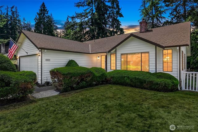 20832 88th Place W, Edmonds, WA 98026