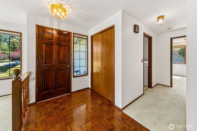 20832 88th Place W, Edmonds, WA 98026