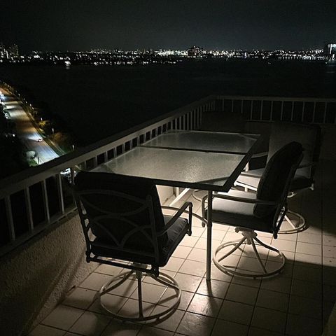 5550 N Ocean Drive 22b, Singer Island, FL 33404