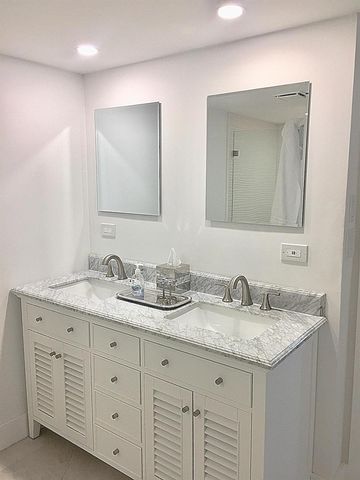5550 N Ocean Drive 22b, Singer Island, FL 33404