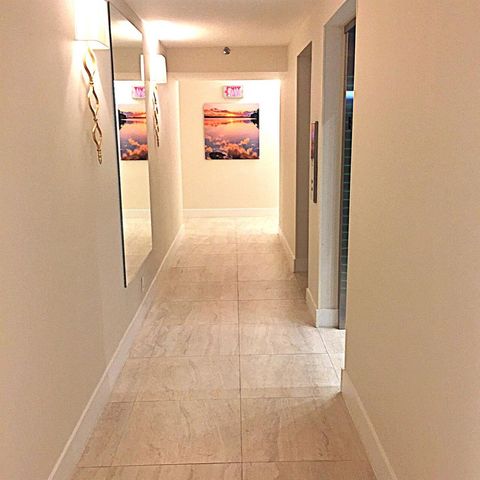 5550 N Ocean Drive 22b, Singer Island, FL 33404