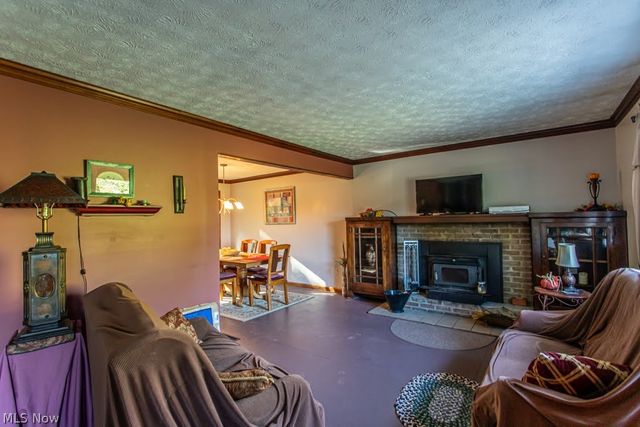 1386 Jewel Bay Road, Cortland, OH 44410