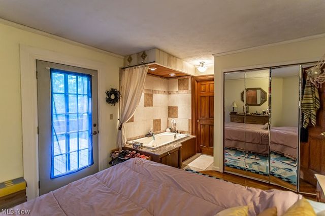 1386 Jewel Bay Road, Cortland, OH 44410