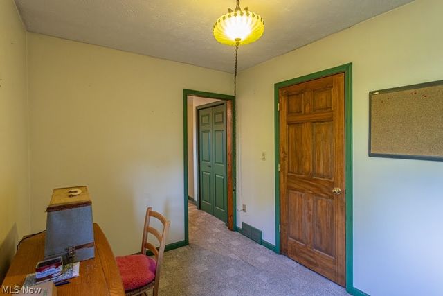 1386 Jewel Bay Road, Cortland, OH 44410