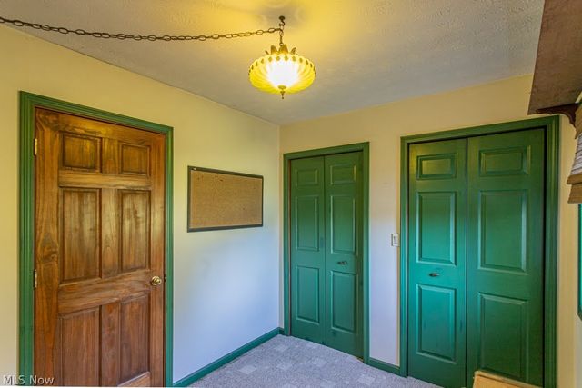 1386 Jewel Bay Road, Cortland, OH 44410