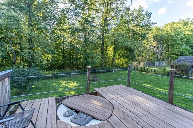 1386 Jewel Bay Road, Cortland, OH 44410