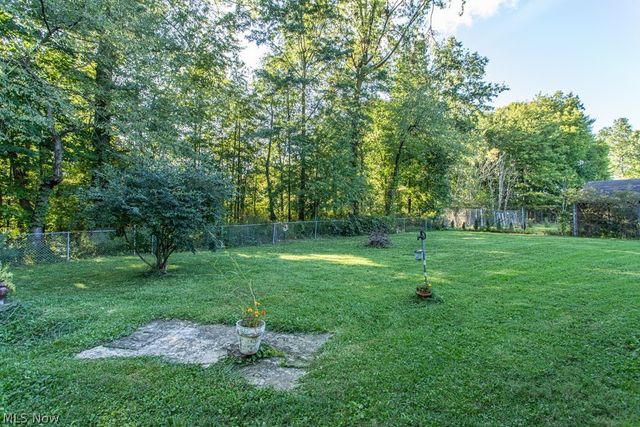 1386 Jewel Bay Road, Cortland, OH 44410