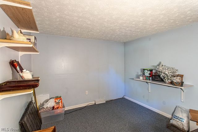 1386 Jewel Bay Road, Cortland, OH 44410