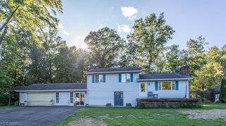 1386 Jewel Bay Road, Cortland, OH 44410