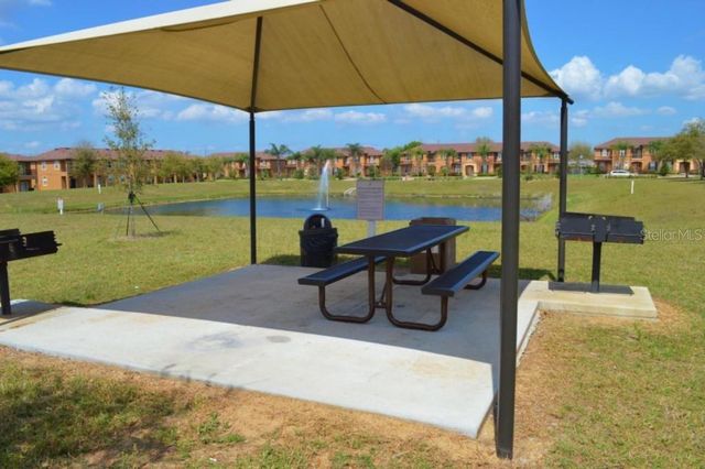 1337 CALABRIA AVENUE, Davenport, FL 33897