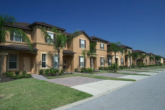 1337 CALABRIA AVENUE, Davenport, FL 33897