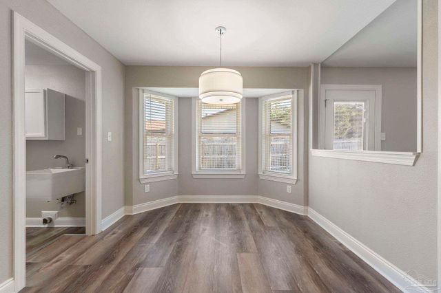 686 Seapine Cir, Pensacola, FL 32506