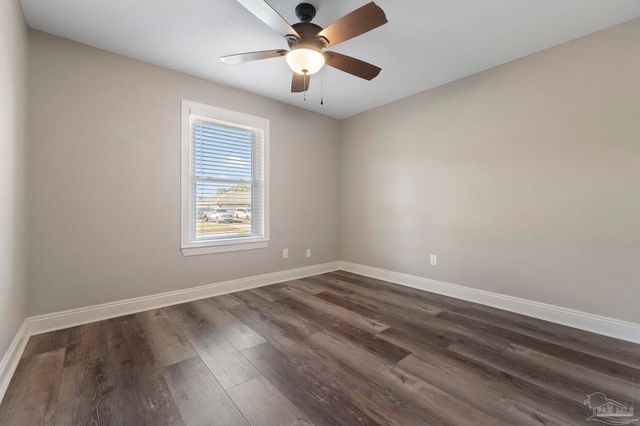 686 Seapine Cir, Pensacola, FL 32506