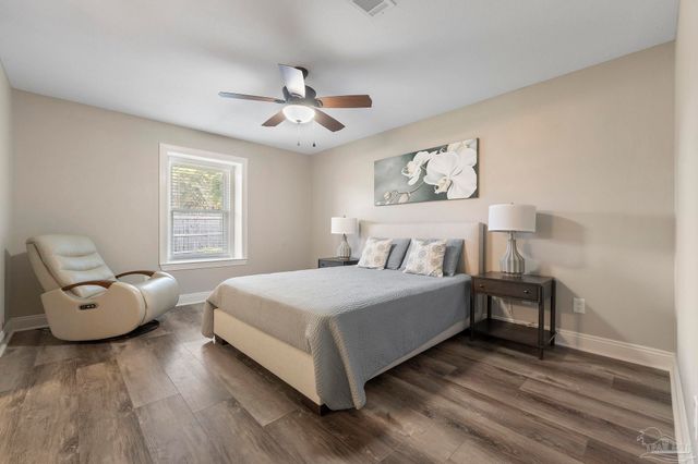 686 Seapine Cir, Pensacola, FL 32506