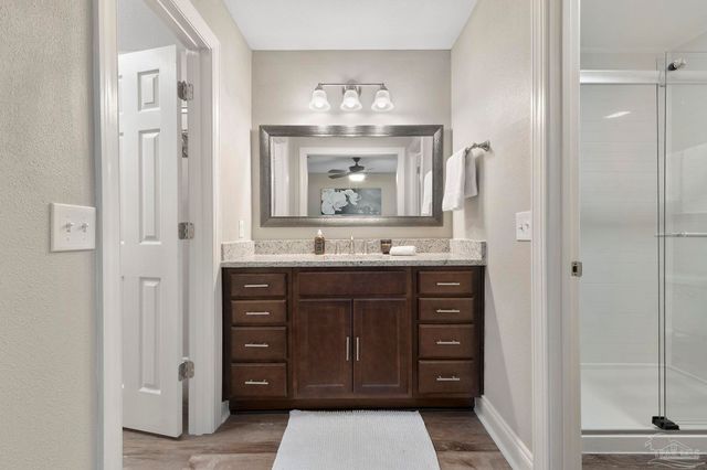 686 Seapine Cir, Pensacola, FL 32506