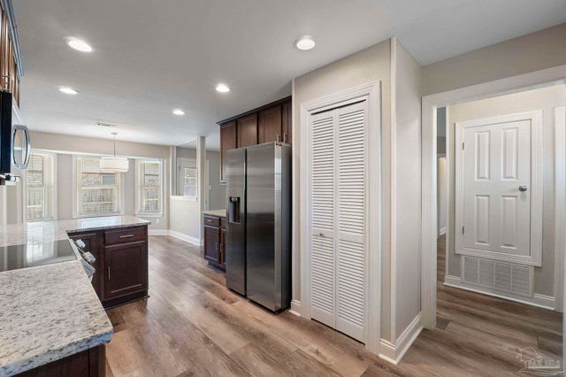 686 Seapine Cir, Pensacola, FL 32506