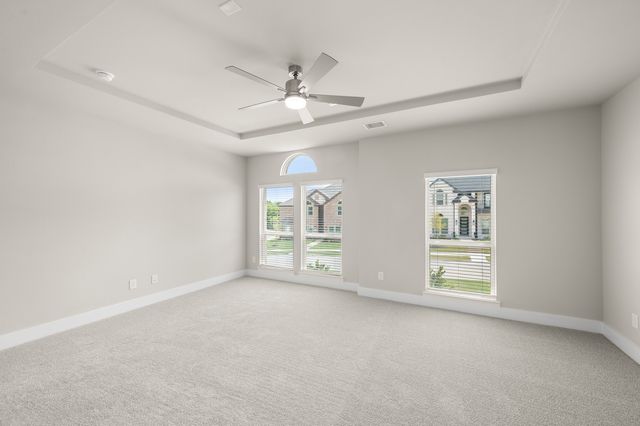 425 Newpark Boulevard, Desoto, TX 75115