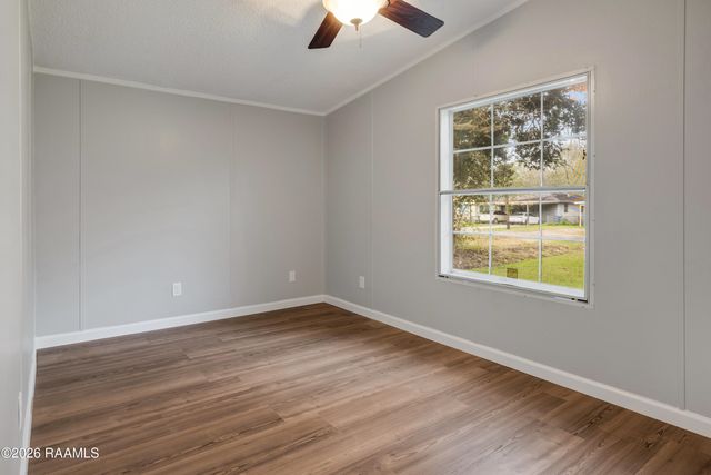 913 W 10th Street Street, Kaplan, LA 70548