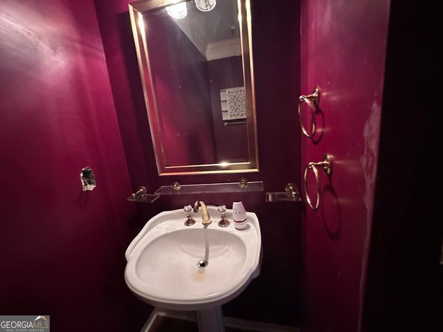 2610 Ashbourne Drive, Lawrenceville, GA 30043