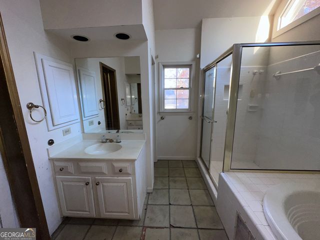 2610 Ashbourne Drive, Lawrenceville, GA 30043