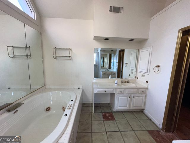 2610 Ashbourne Drive, Lawrenceville, GA 30043