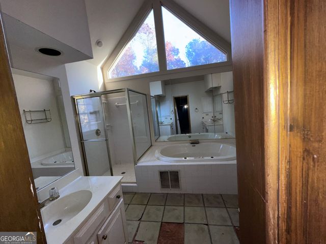 2610 Ashbourne Drive, Lawrenceville, GA 30043