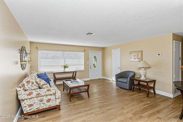 1948 Barkley Avenue, Melbourne, FL 32935