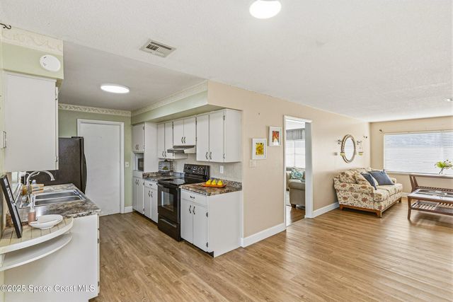 1948 Barkley Avenue, Melbourne, FL 32935