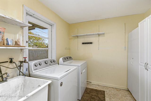 1948 Barkley Avenue, Melbourne, FL 32935