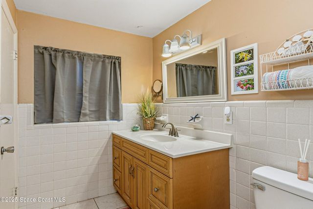 1948 Barkley Avenue, Melbourne, FL 32935